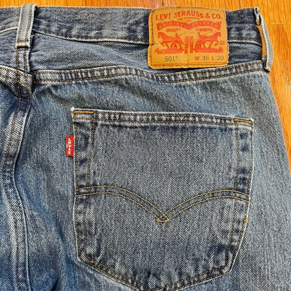 Levi's jean pants blue 501 men's size‎ W36 L30
